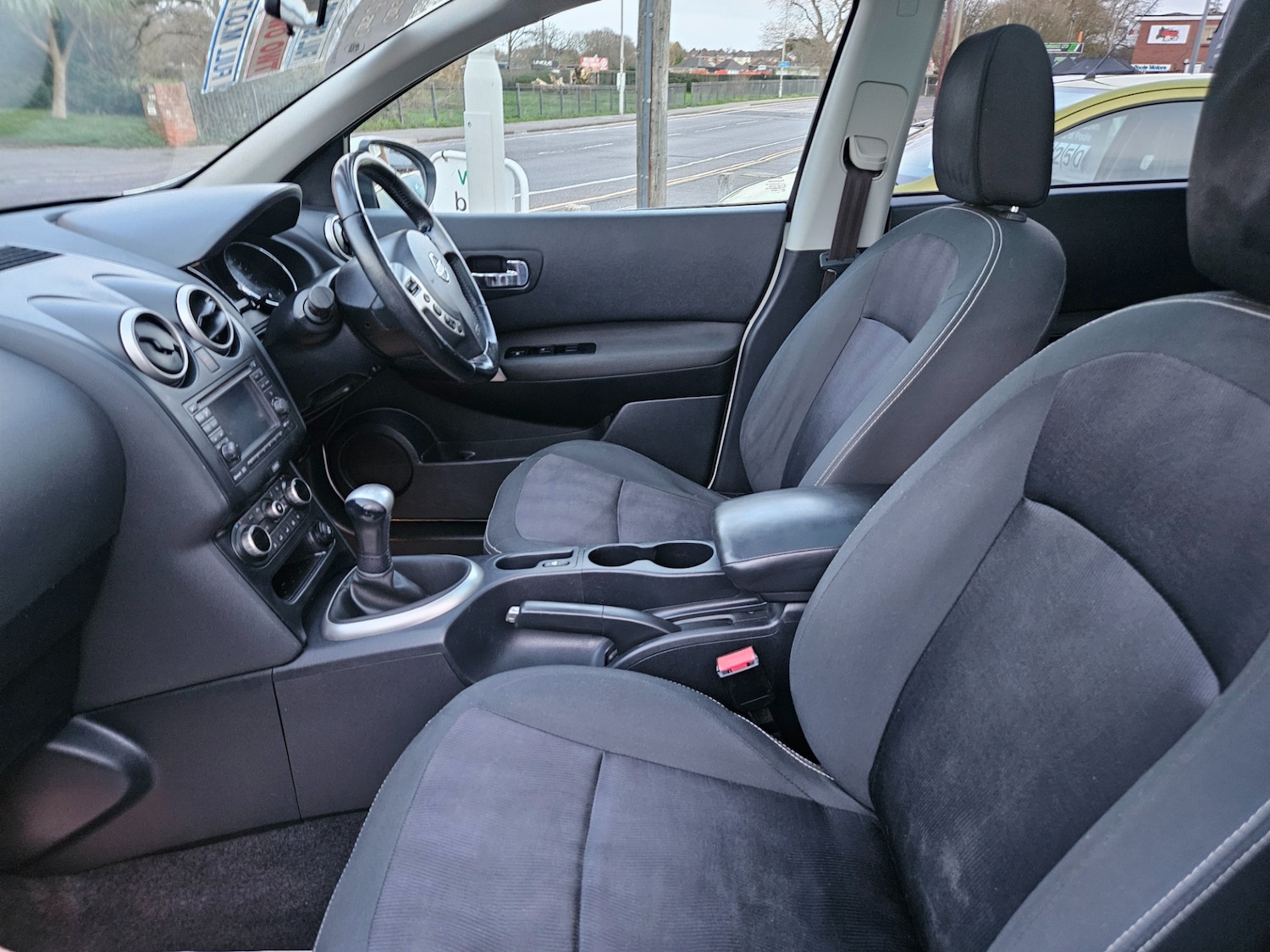 Used Nissan Qashqai 2012 for sale - 77703185: Photo 10