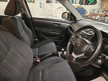 Used Suzuki Swift 2015 for sale - 77590023: Photo