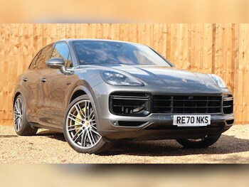 Used Porsche Cayenne 2020 for sale - 76064264: Photo