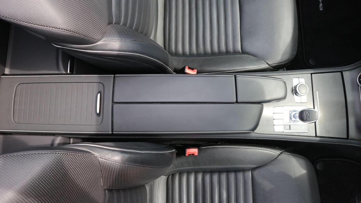 Vehicle 83