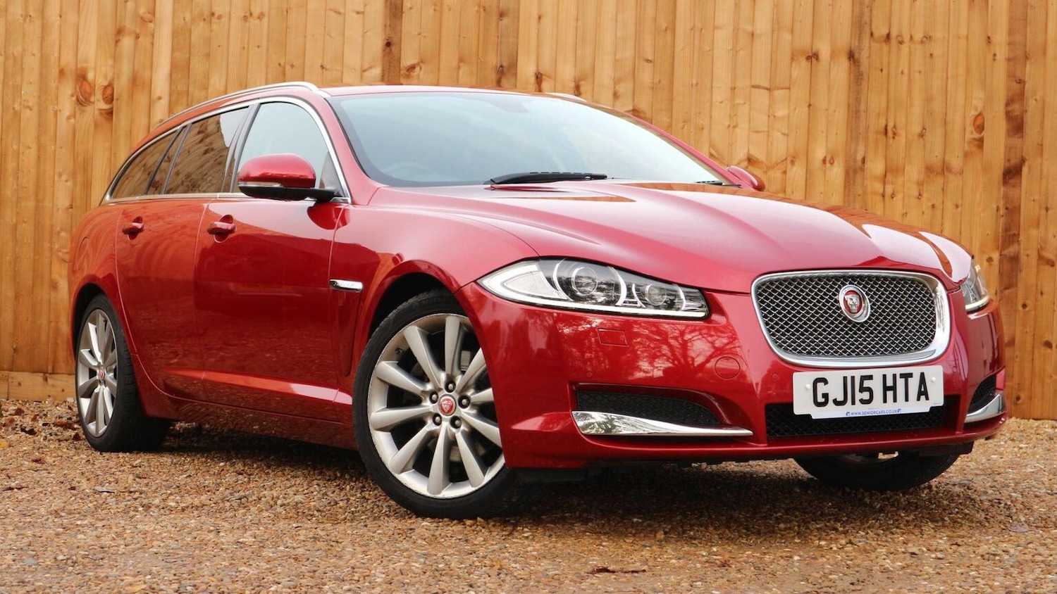 Used Jaguar XF 2015 for sale - 76397135: Photo 1