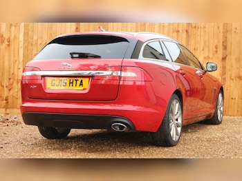 Used Jaguar XF 2015 for sale - 76397135: Photo