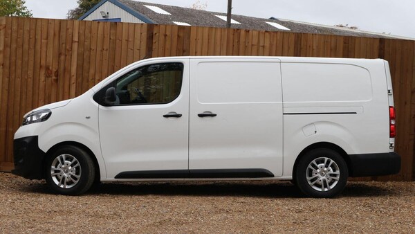Used Vauxhall Vivaro 2021 for sale - 76231651: Photo 6