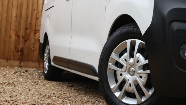 Used Vauxhall Vivaro 2021 for sale - 76231651: Photo 9