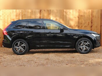 Used Volvo XC60 2021 for sale - 76305469: Photo
