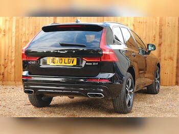 Used Volvo XC60 2021 for sale - 76305469: Photo