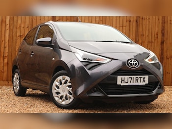 Used Toyota AYGO 2021 for sale - 76064237: Photo