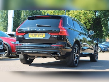 Used Volvo XC60 2018 for sale - 76128876: Photo 3