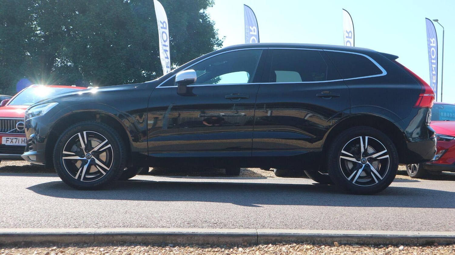 Used Volvo XC60 2018 for sale - 76128876: Photo 6
