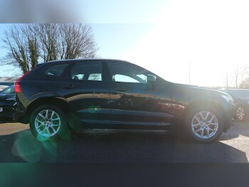 Used Volvo XC60 2018 for sale - 76064278: Photo