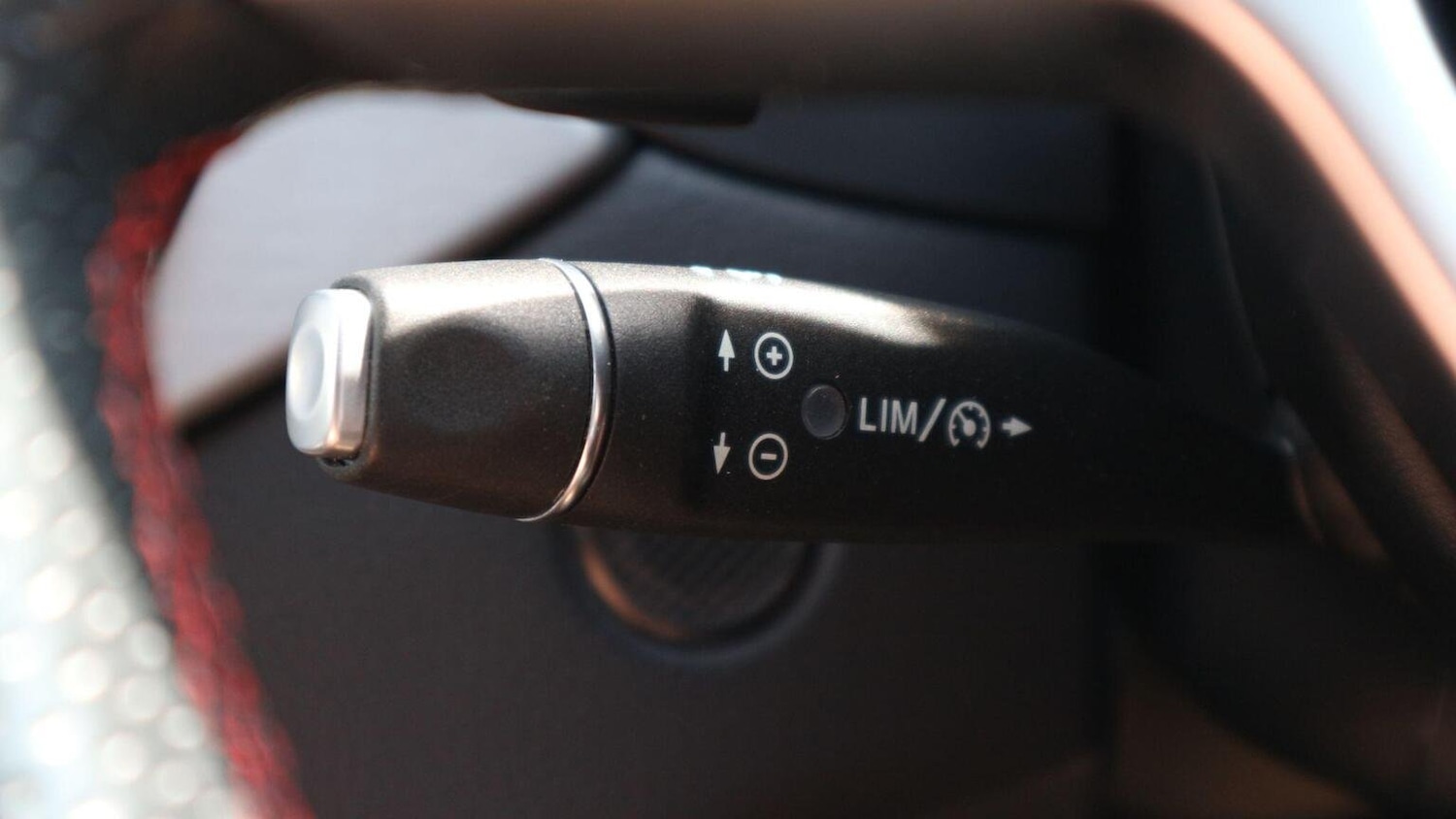 Used Mercedes-Benz GLA 2015 for sale - 76064270: Photo 61