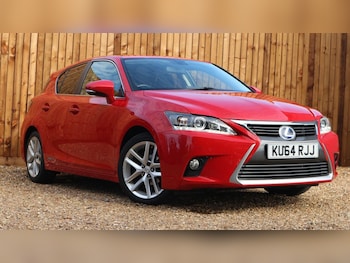 2014 - 200h 1.8 Advance 5dr CVT Auto