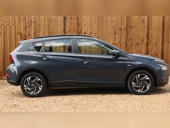 Used Hyundai BAYON 2022 for sale - 76064239: Photo