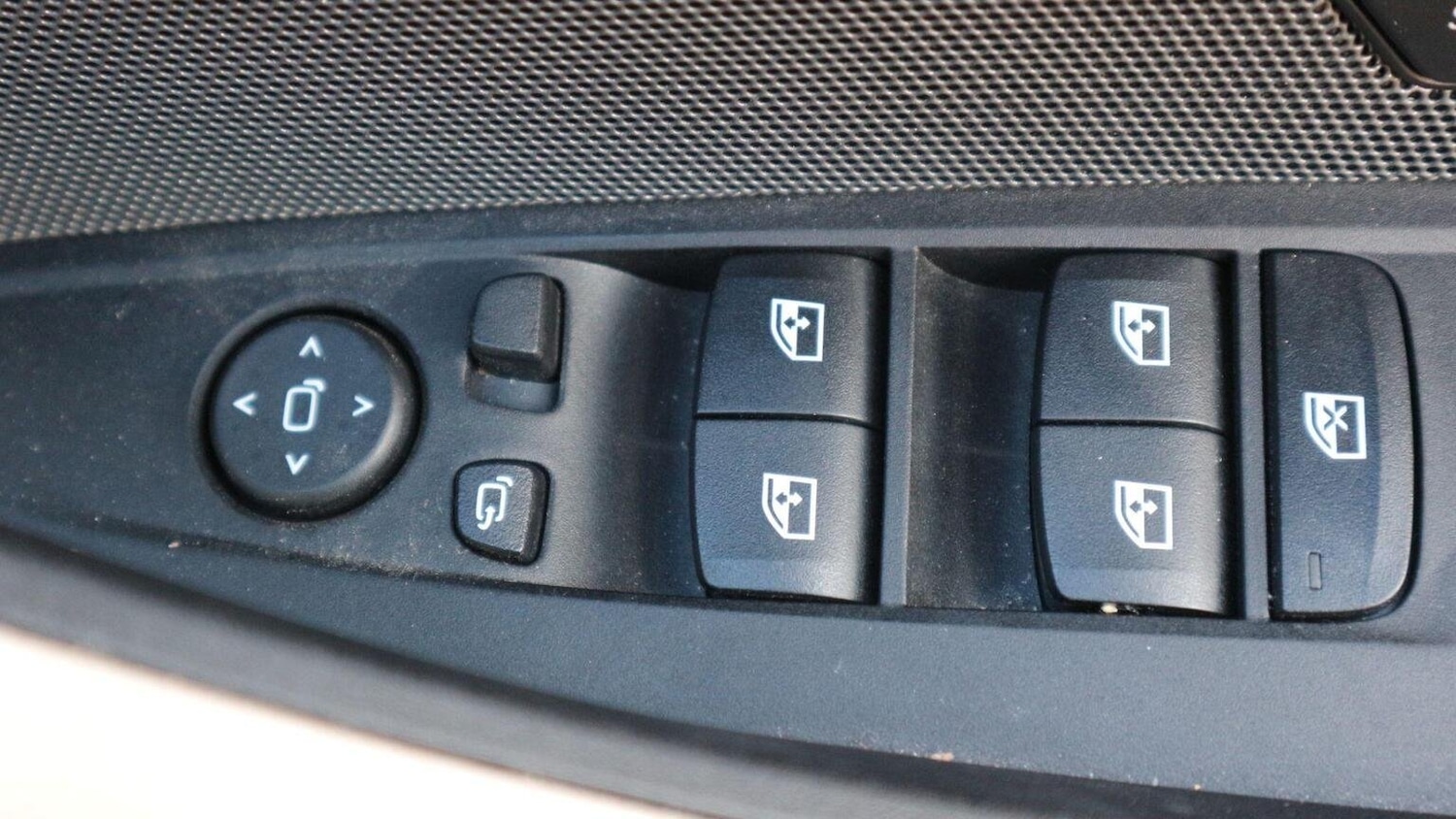 Vehicle 85