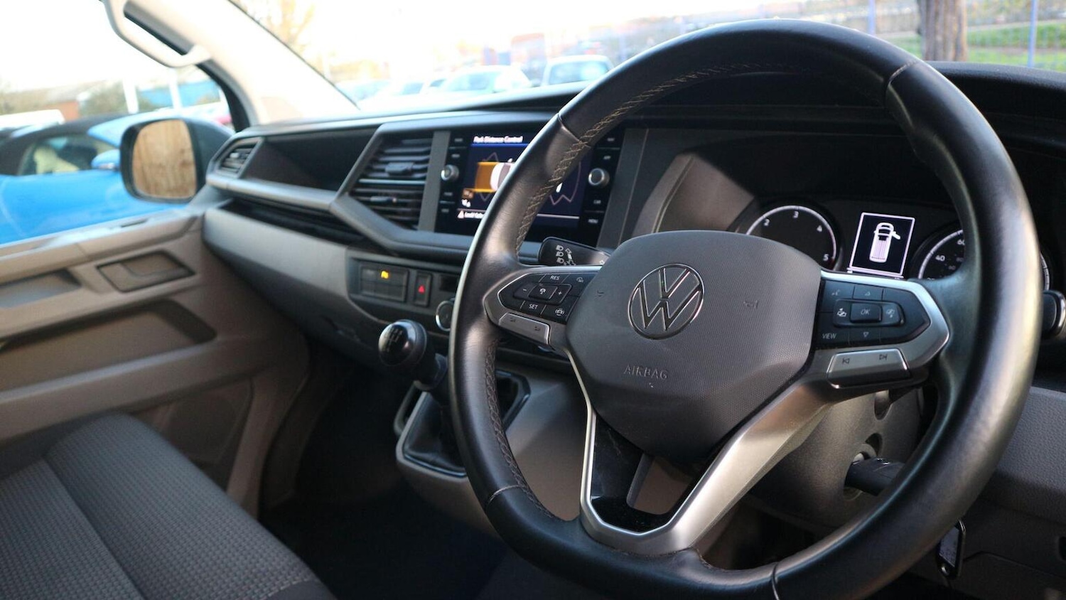 Used Volkswagen Transporter 2024 for sale - 76618721: Photo 25