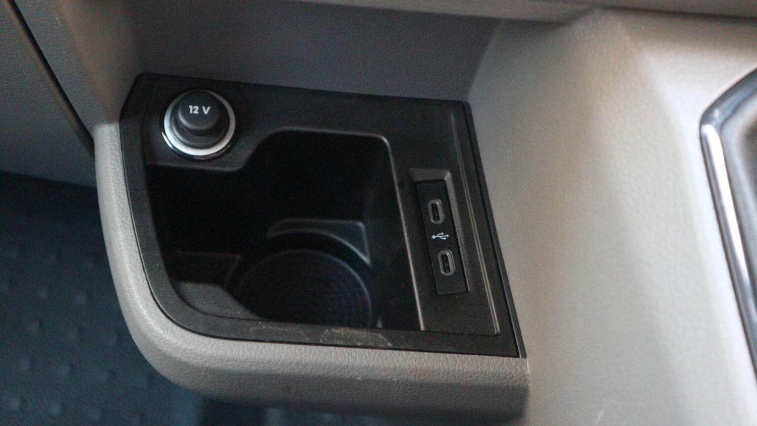 Used Volkswagen Transporter 2024 for sale - 76618721: Photo 33