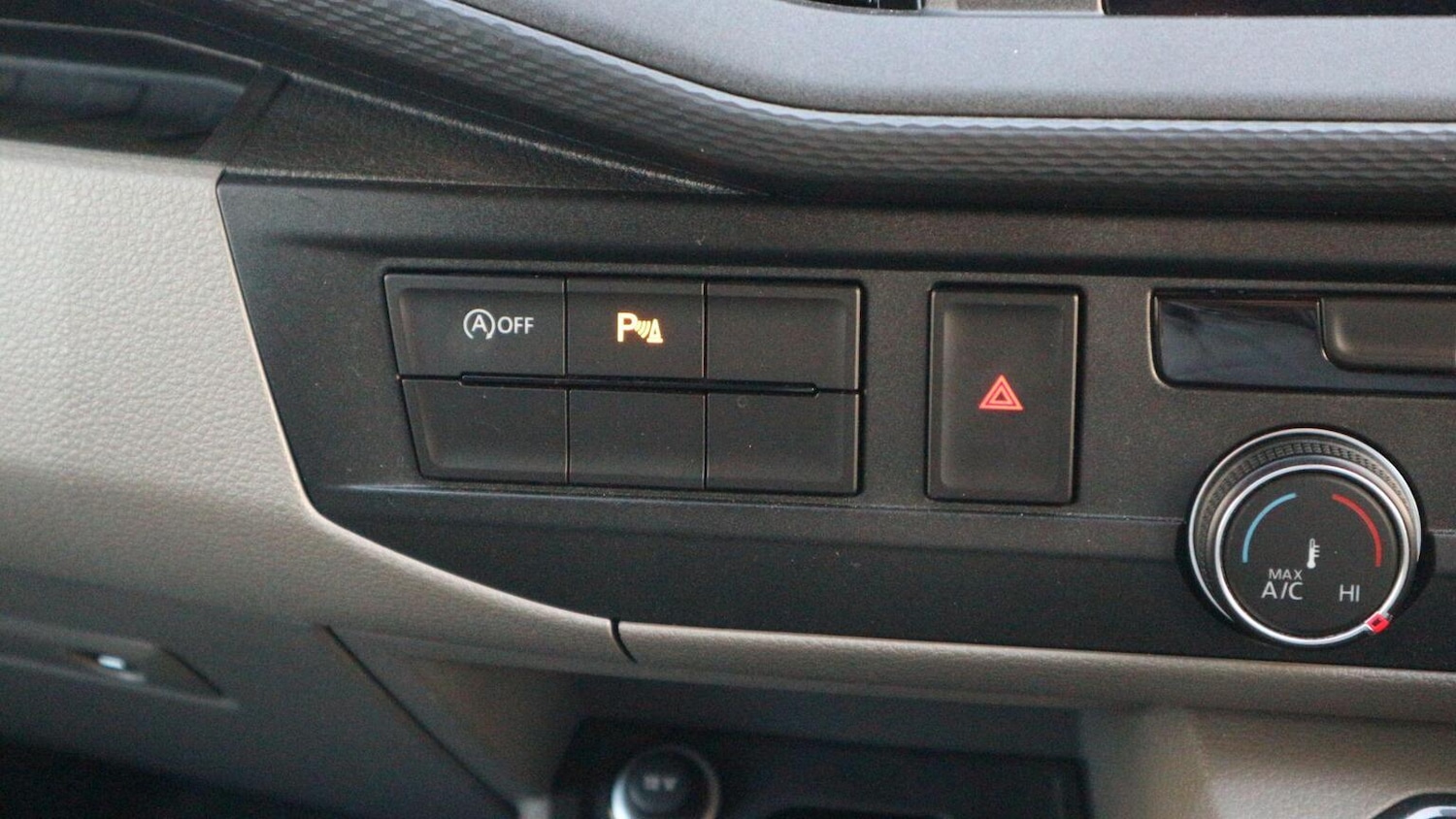 Used Volkswagen Transporter 2024 for sale - 76618721: Photo 34