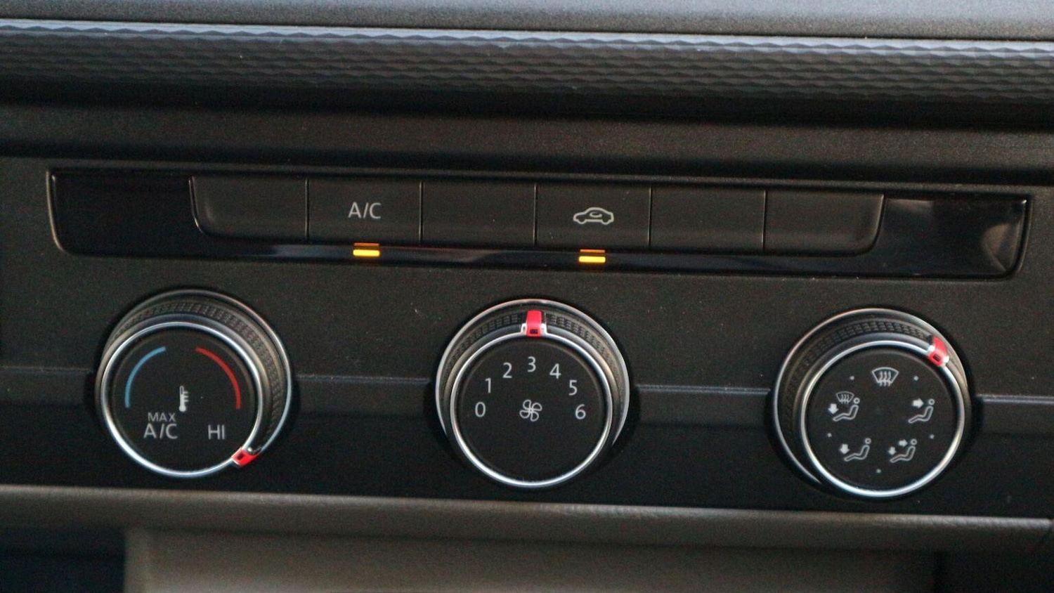 Used Volkswagen Transporter 2024 for sale - 76618721: Photo 36