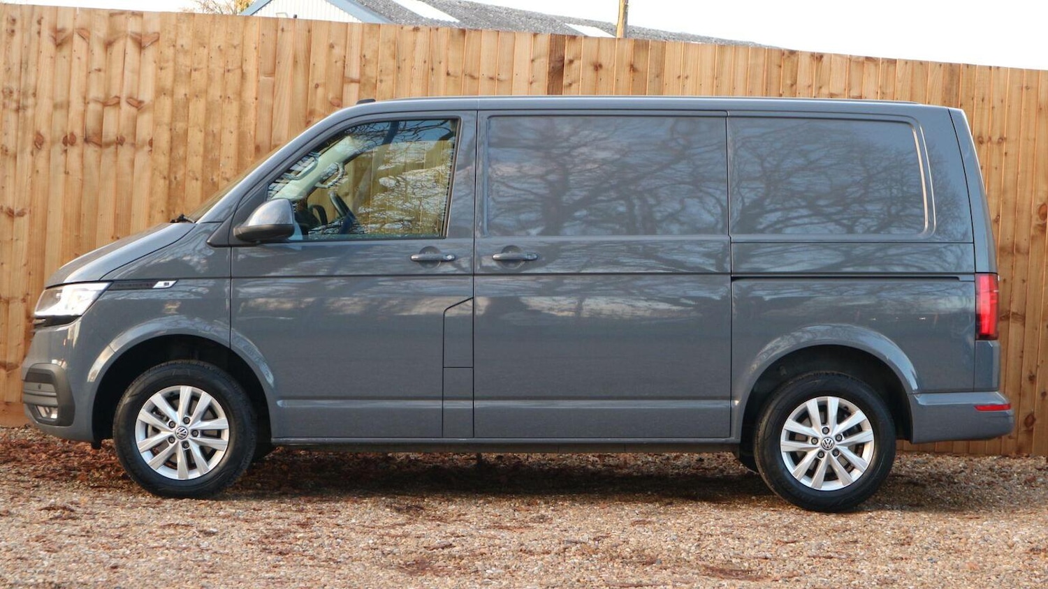 Used Volkswagen Transporter 2024 for sale - 76618721: Photo 8