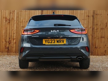 Used Kia Ceed 2023 for sale - 76064245: Photo