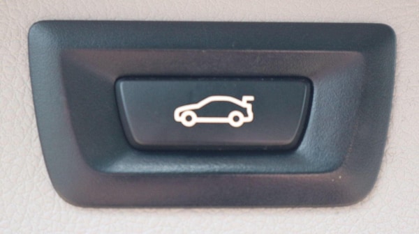Used BMW 3 Series 2012 for sale - 76237115: Photo 12