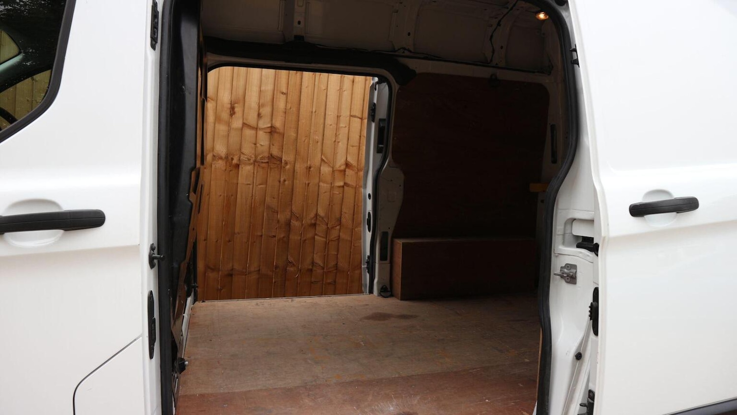 Used Ford Transit Custom 2019 for sale - 76446012: Photo 14