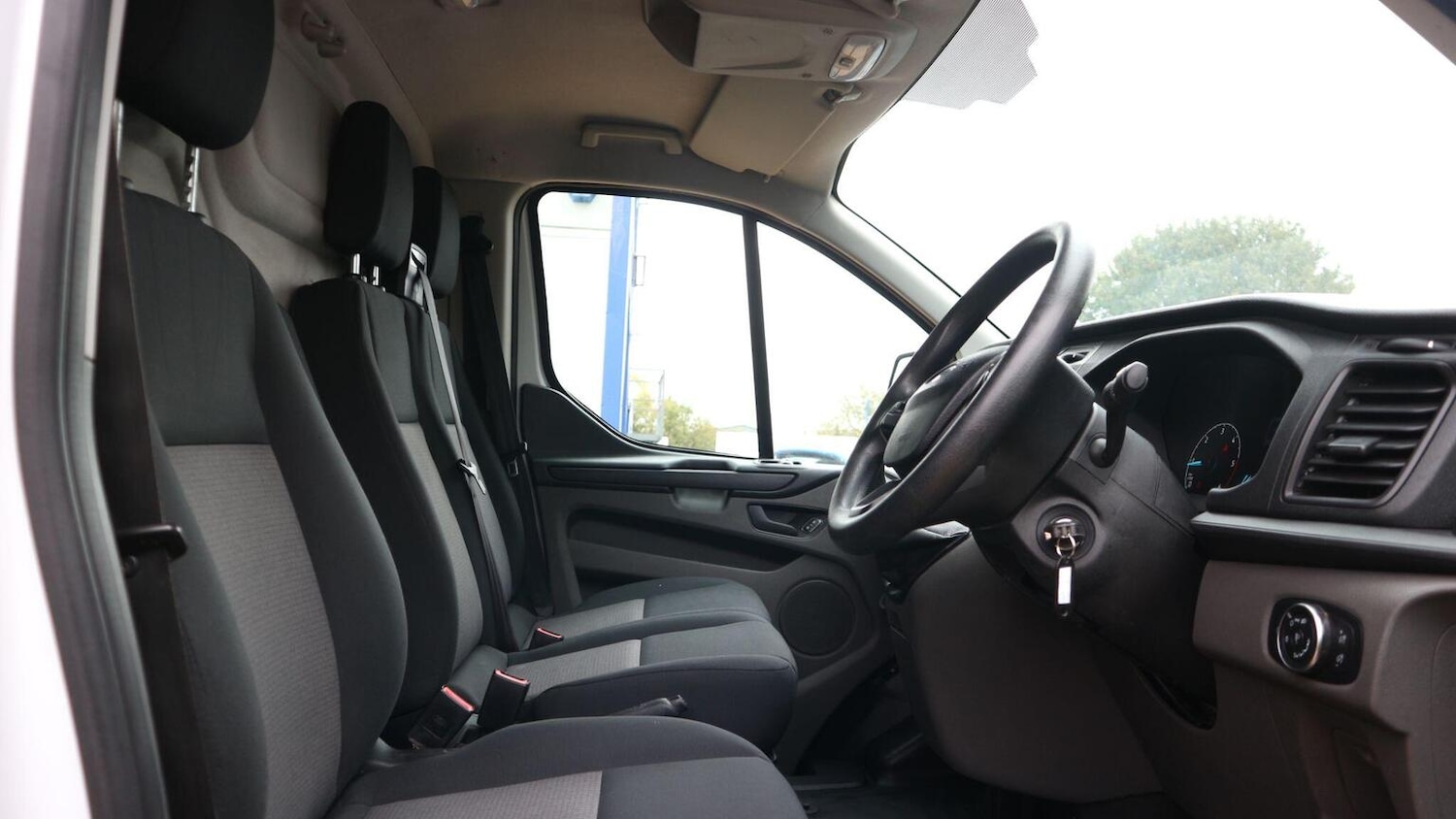 Used Ford Transit Custom 2019 for sale - 76446012: Photo 19