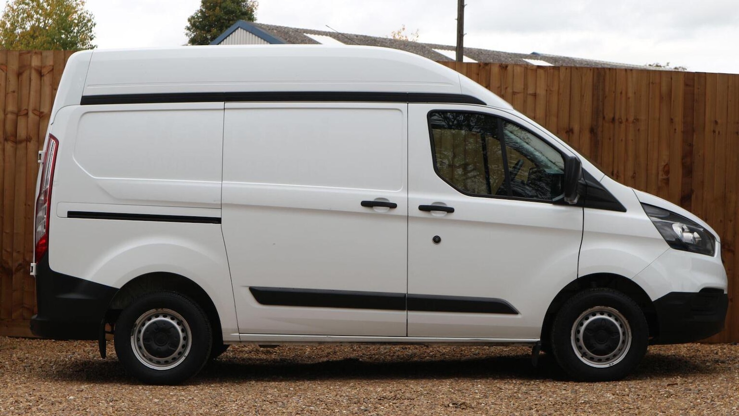 Used Ford Transit Custom 2019 for sale - 76446012: Photo 2