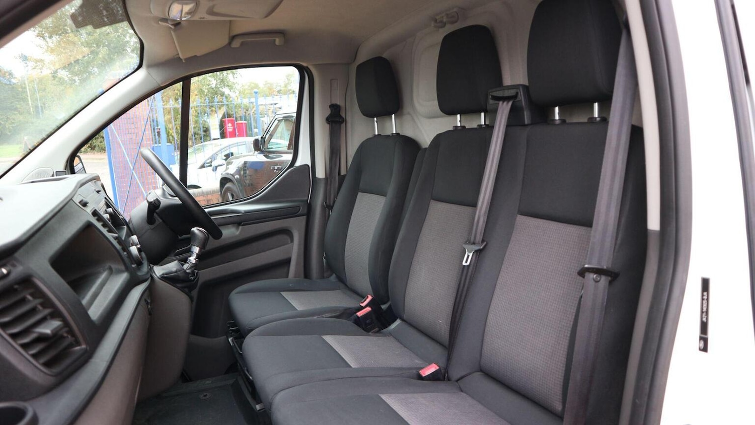 Used Ford Transit Custom 2019 for sale - 76446012: Photo 23