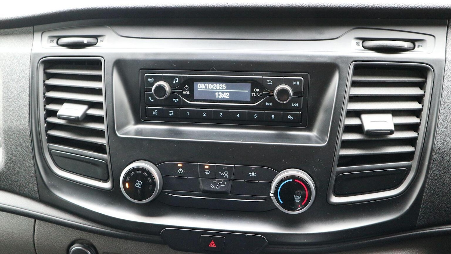 Used Ford Transit Custom 2019 for sale - 76446012: Photo 25