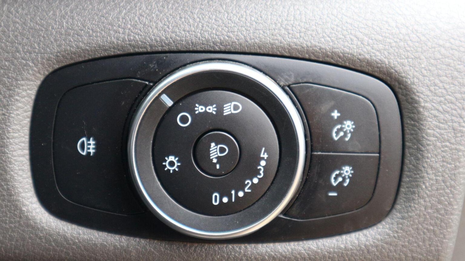 Used Ford Transit Custom 2019 for sale - 76446012: Photo 32