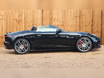 Used Jaguar F-Type 2018 for sale - 76064257: Photo