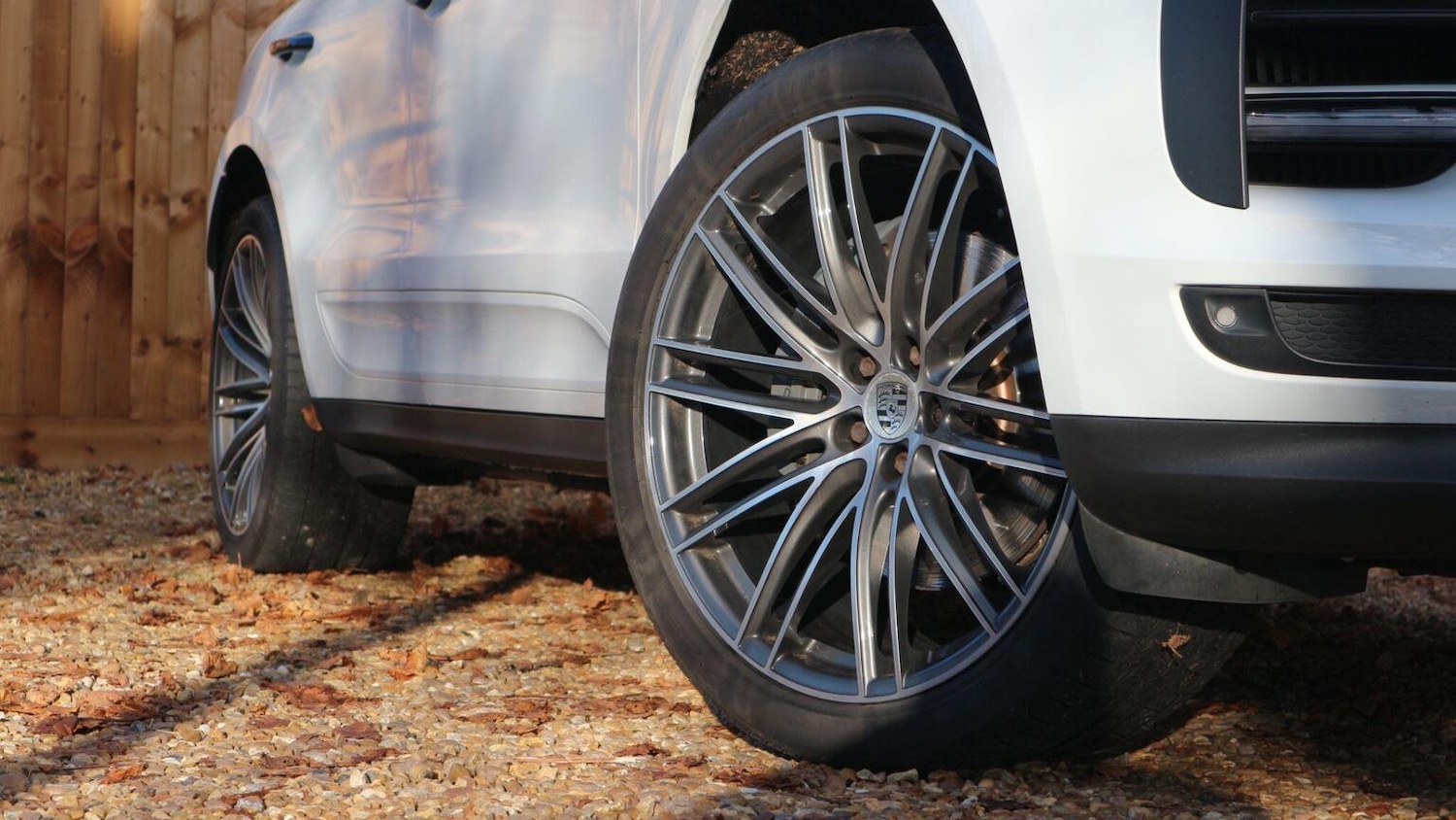 Used Porsche Macan 2019 for sale - 76618572: Photo 12