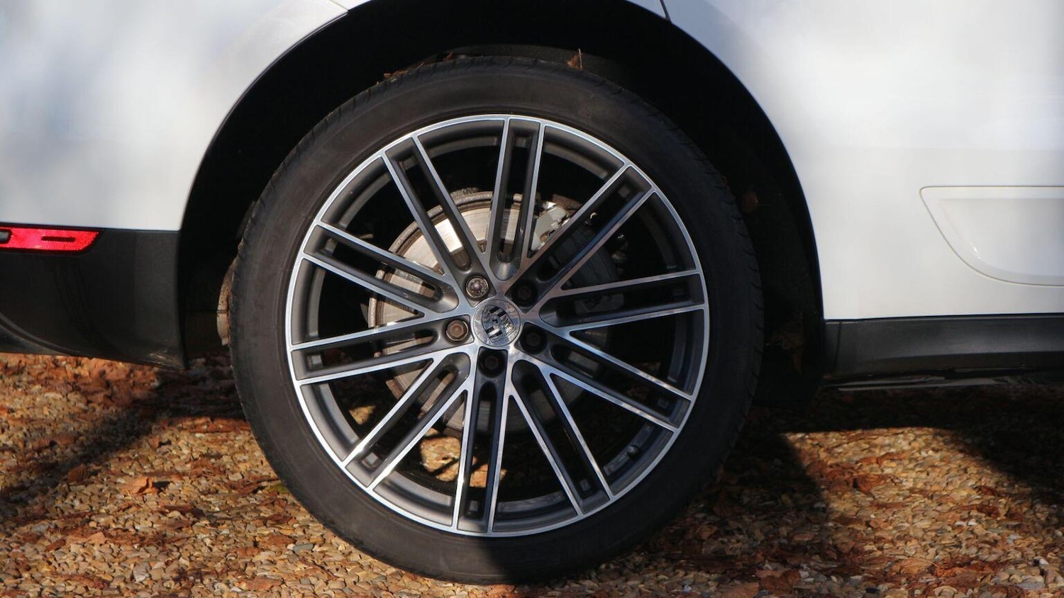 Used Porsche Macan 2019 for sale - 76618572: Photo 15