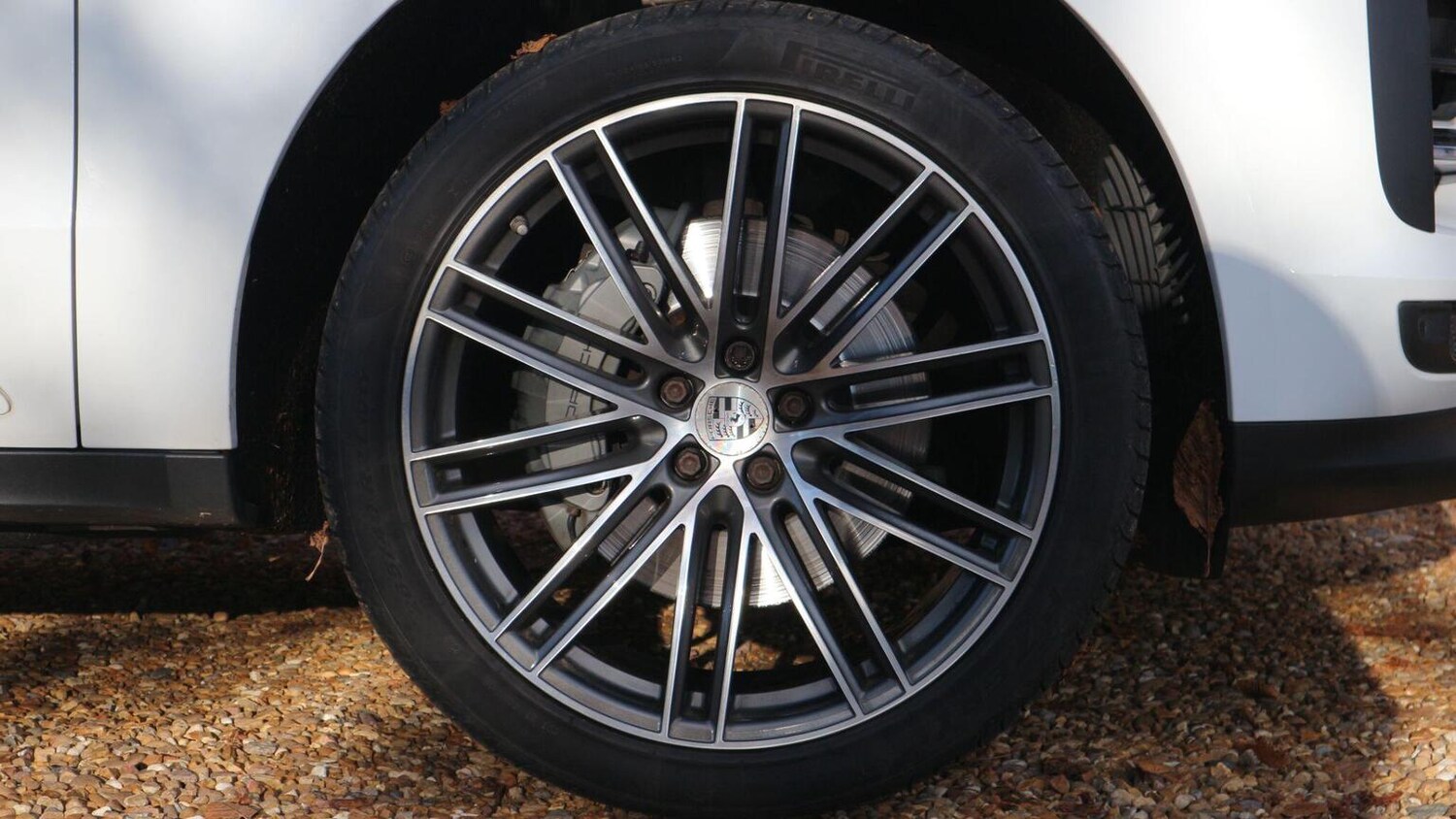 Used Porsche Macan 2019 for sale - 76618572: Photo 16