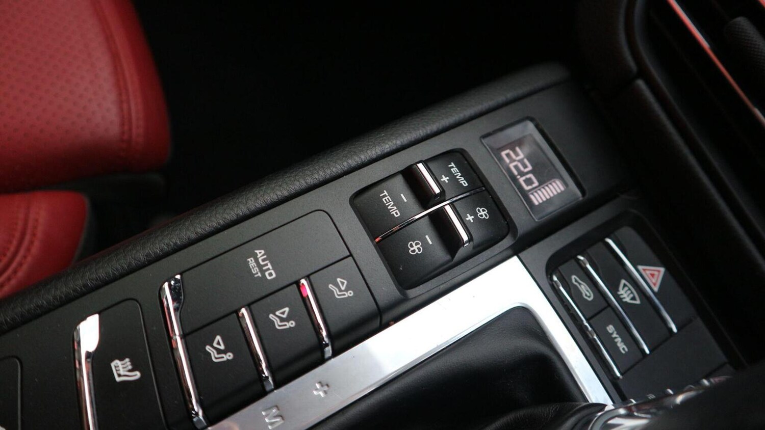 Used Porsche Macan 2019 for sale - 76618572: Photo 37