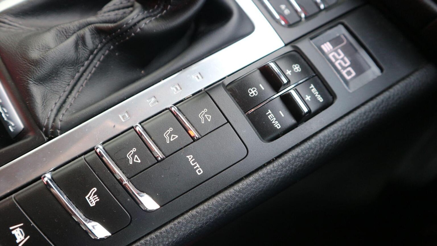 Used Porsche Macan 2019 for sale - 76618572: Photo 39