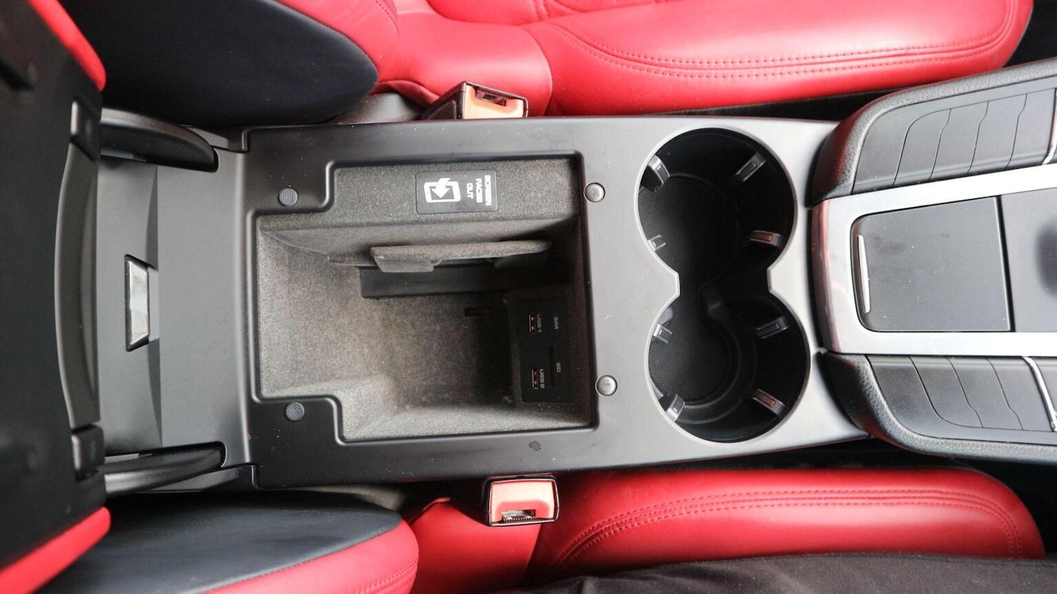 Used Porsche Macan 2019 for sale - 76618572: Photo 52