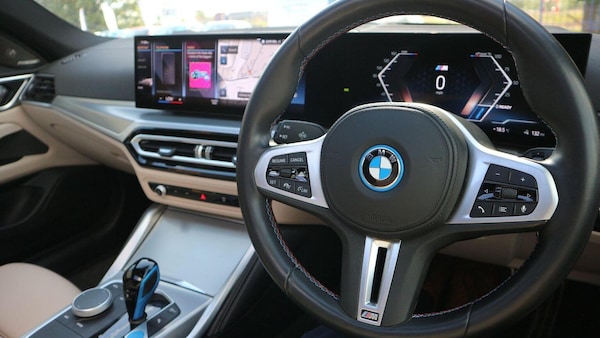 Used BMW i4 2022 for sale - 76211738: Photo 40