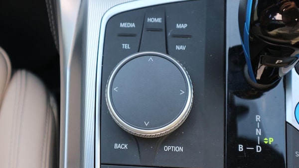 Used BMW i4 2022 for sale - 76211738: Photo 51
