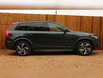 Used Volvo XC90 2021 for sale - 76268598: Photo 2