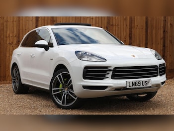 Used Porsche Cayenne 2019 for sale - 76064241: Photo