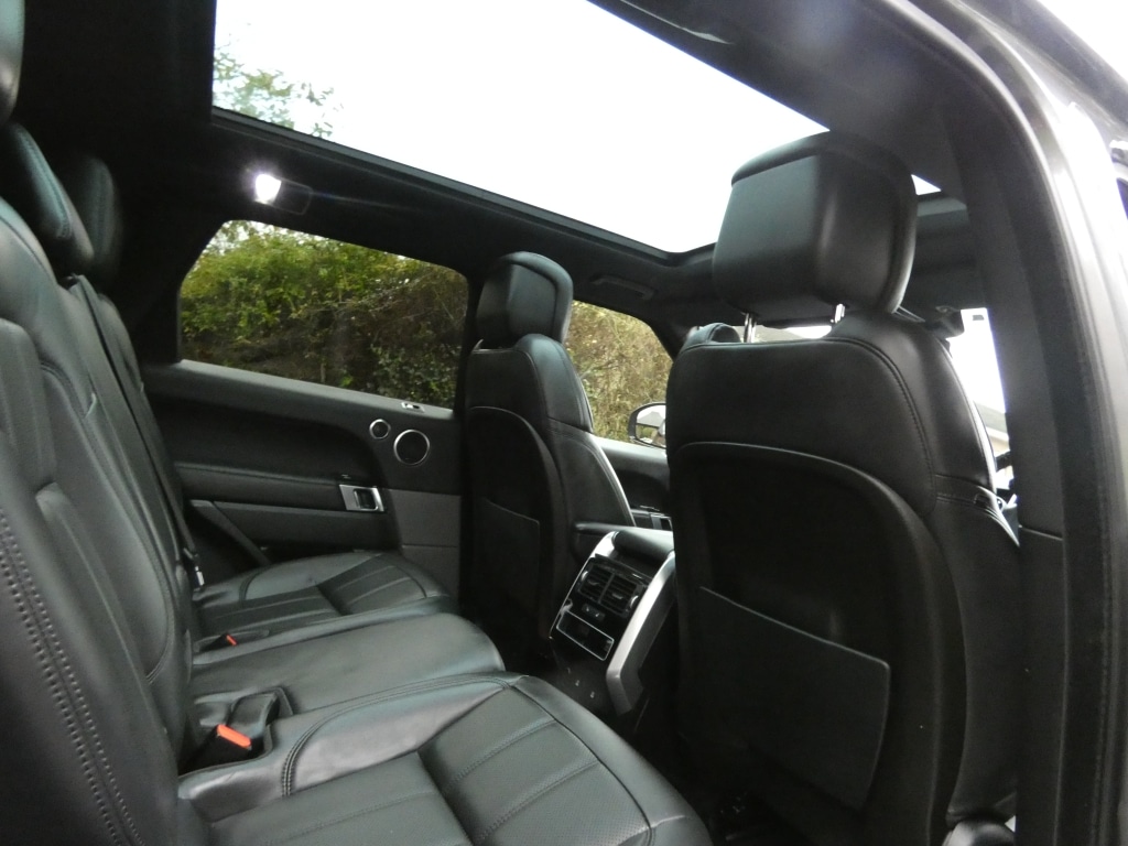 Used Land Rover Range Rover Sport 2019 for sale - 76220540: Photo 11