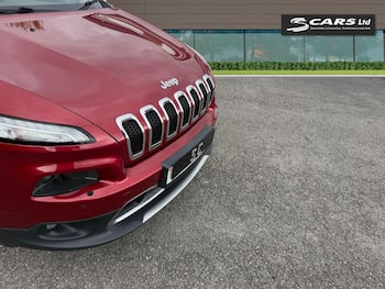 Used Jeep Cherokee 2015 for sale - 79674305: Photo