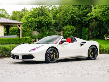 Used Ferrari 488 2018 for sale - 78836935: Photo
