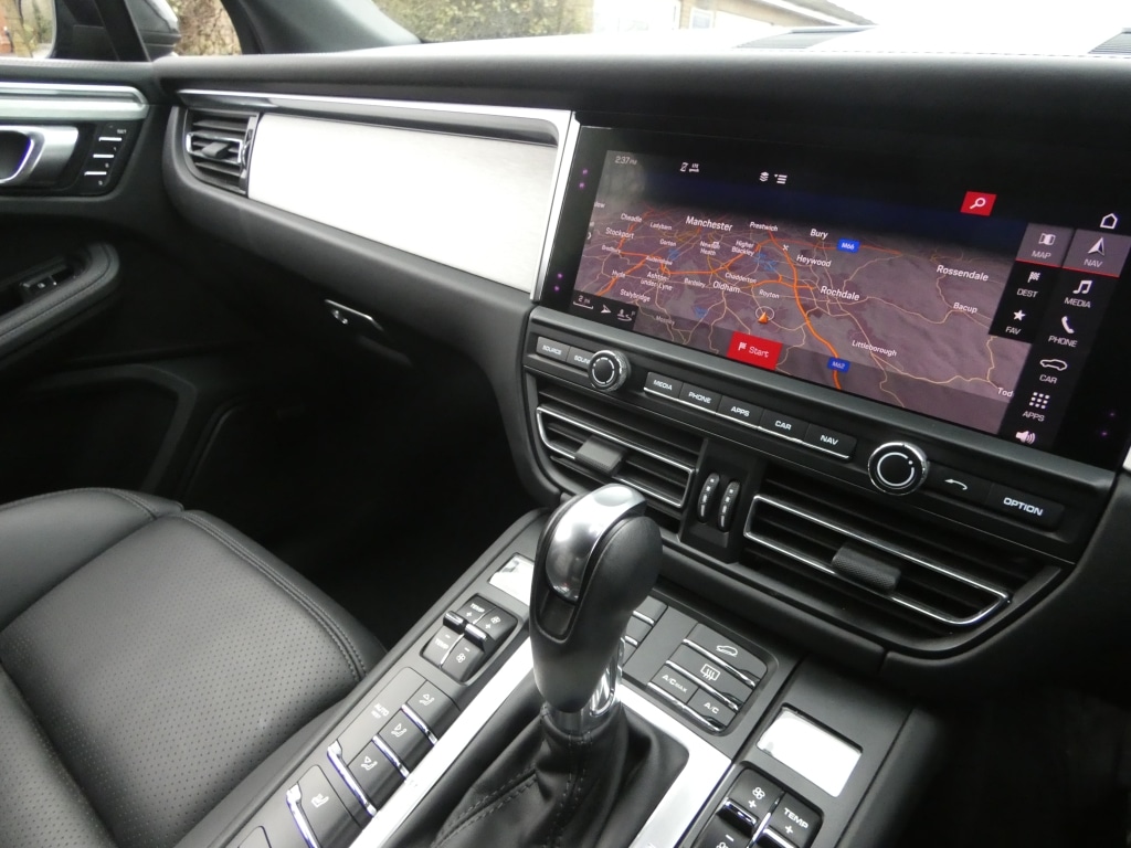 Used Porsche Macan 2019 for sale - 76713357: Photo 18