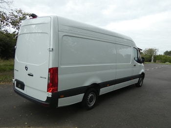 Used Mercedes-Benz Sprinter 2024 for sale - 75701421: Photo
