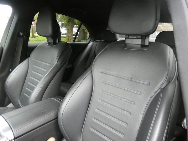 Used Mercedes-Benz C Class 2024 for sale - 76129140: Photo 15