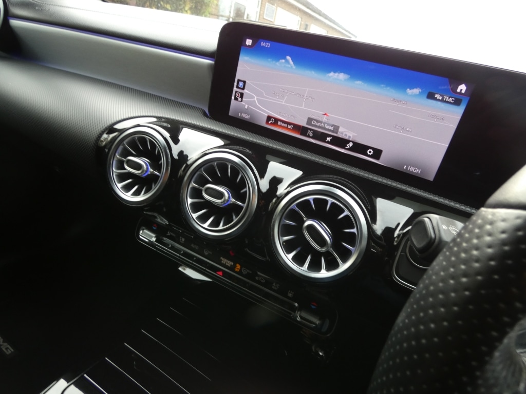 Used Mercedes-Benz CLA 2020 for sale - 75386170: Photo 16