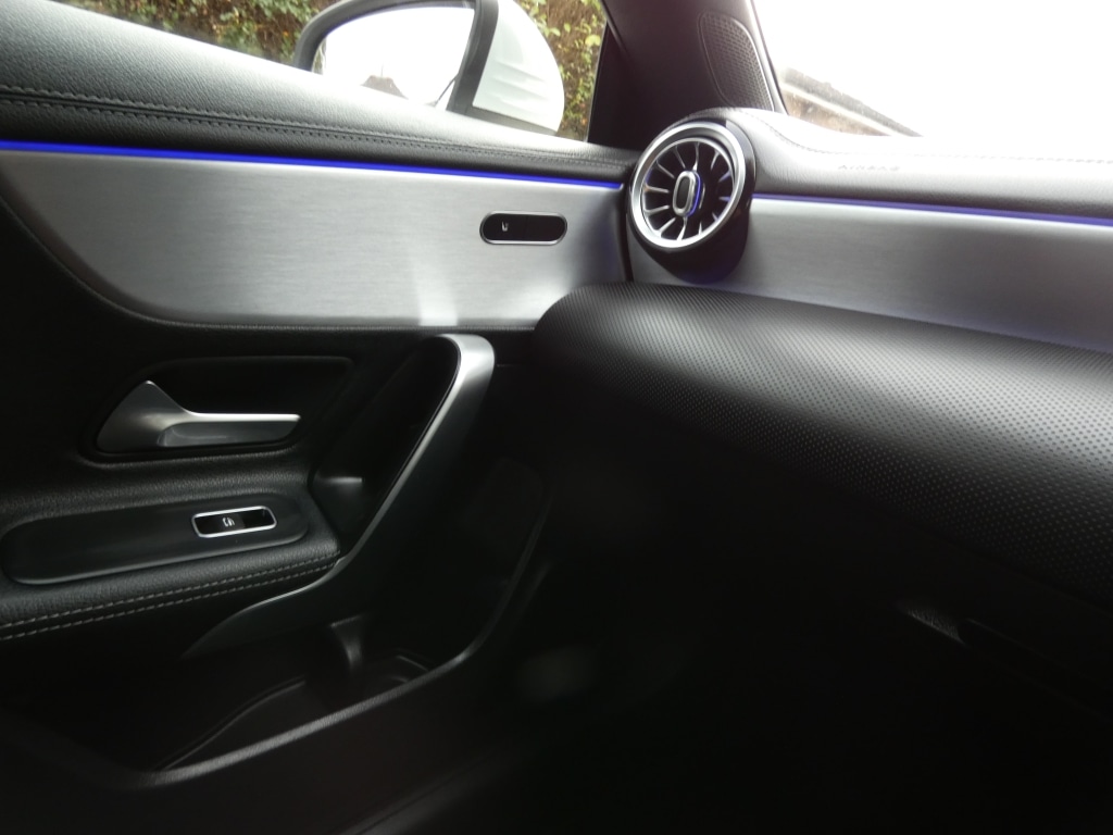 Used Mercedes-Benz CLA 2020 for sale - 75386170: Photo 17